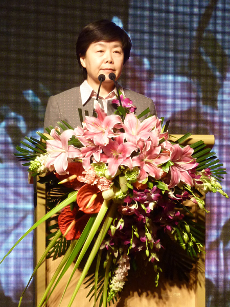 《癸巳年》郵票金銀磚與生肖蛇票同步發行