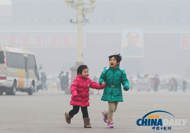 北京再次遭遇霧霾天氣