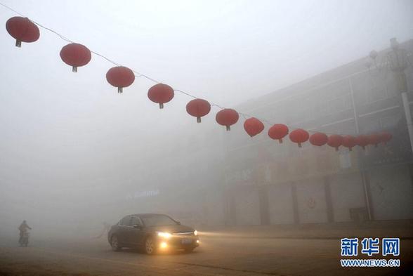 津京冀三地霧霾持續(xù) 空氣質(zhì)量嚴(yán)重污染