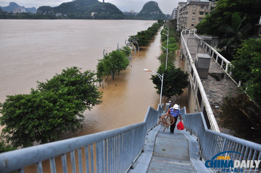 柳江柳州段出現超警戒水位 水位仍在上漲