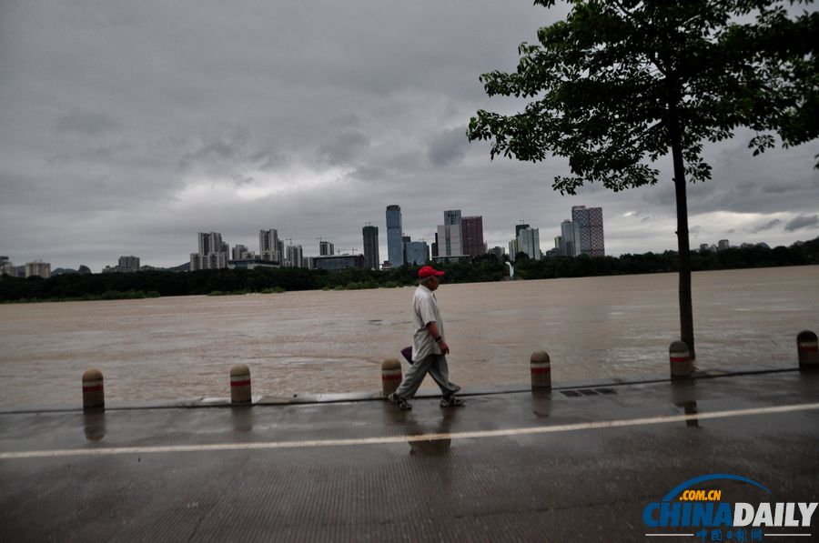 柳江柳州段出現超警戒水位 水位仍在上漲
