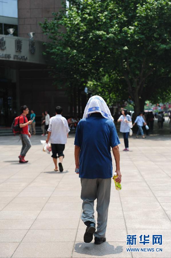 熱！熱！熱！多地發布高溫預警 最高溫度40℃