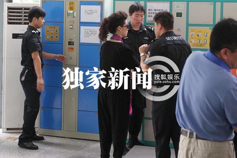 李某案舉行庭前會(huì)議夢(mèng)鴿現(xiàn)身 被告本人將出席