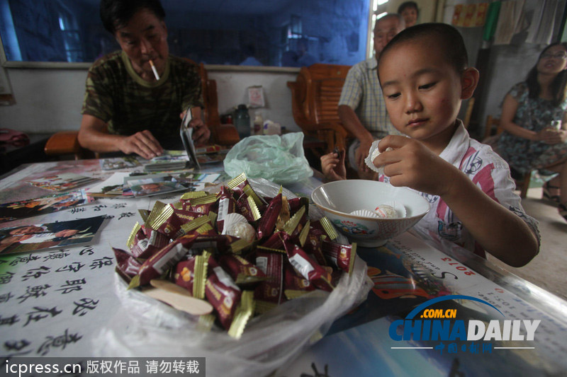 屌絲移民之路：濟(jì)南百余農(nóng)民憑電焊手藝變身“澳洲藍(lán)領(lǐng)”拿綠卡