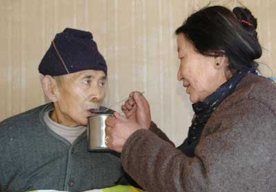 臺(tái)灣失智老夫妻感動(dòng)世人 