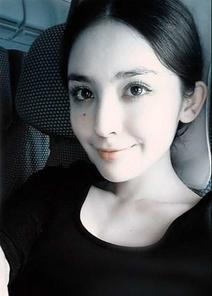 楊冪劉亦菲劉詩(shī)詩(shī)唐嫣新代女星身價(jià)排名（圖）