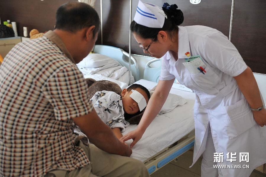 山西遭挖眼男童傷情穩定 3個月后安裝義眼[組圖]