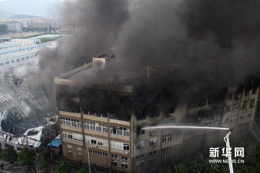 浙江溫州甌海區(qū)兩家工廠發(fā)生火災(zāi)5死1傷(組圖)