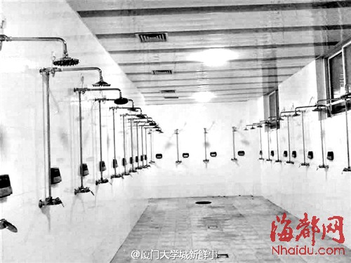 北方澡堂沒(méi)單間 南方學(xué)生好尷尬