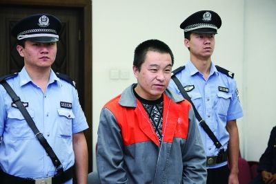 壓垮大橋司機(jī)二審判賠償1556萬(wàn) 被告稱(chēng)還幾百年