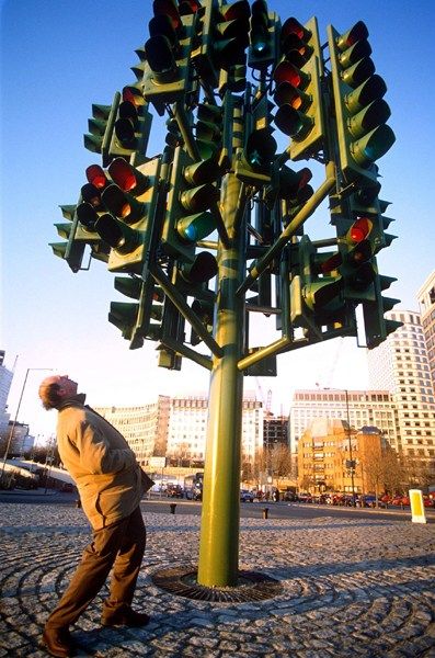 街頭賣萌路標驚喜溫馨 盤點令人亮瞎雙眼的標志（組圖）