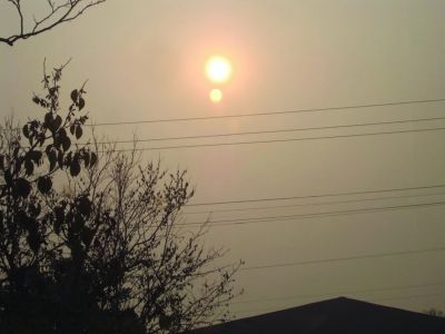 南京鼓樓區上空現兩個太陽 專家稱因漂浮物太多