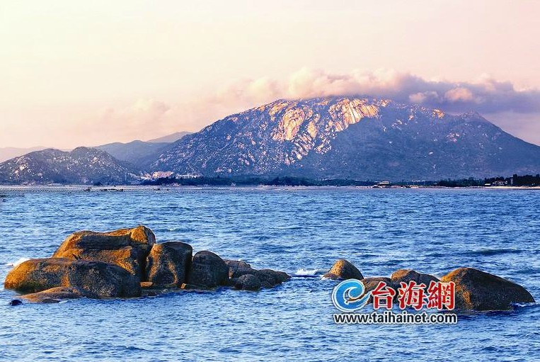 鼓浪嶼上空現海市蜃樓 專家：疑是平流霧造成錯覺