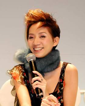 預言家警告成龍將有大劫 曾預言張國榮死訊