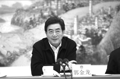 郭金龍：逐步打破戶籍壁壘實現公共服務均等