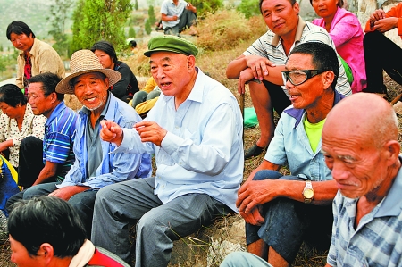 一方金印在民心——記唐莊鎮(zhèn)黨委書記吳金印踐行群眾路線的事跡