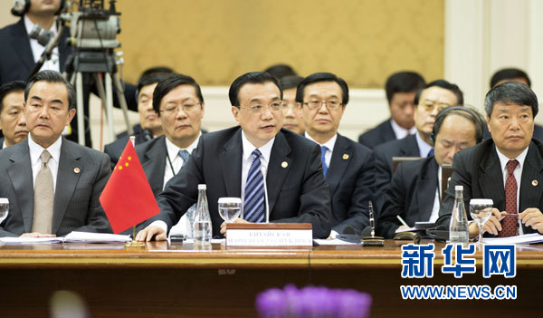 李克強(qiáng)出席上海合作組織成員國(guó)總理第十二次會(huì)議