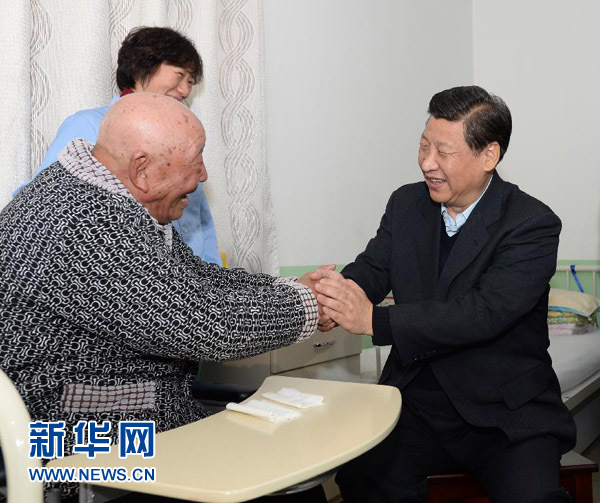 習近平李克強寒冬問民生