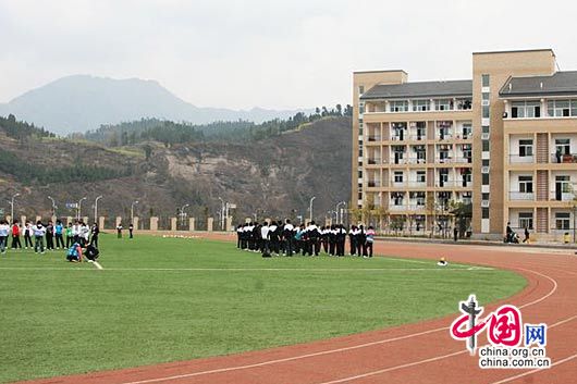 最好的祭奠——建設(shè)一個(gè)美好的新汶川(組圖)