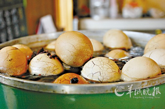 泡六大“個(gè)性”溫泉 感受大自然的奇妙（組圖）