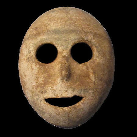 十個(gè)迄今發(fā)現(xiàn)的最古老物體：7000年石制面具