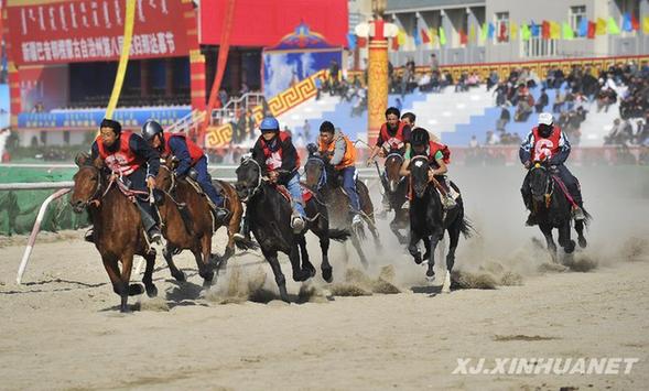 巴州第八屆“東歸那達慕節”開幕
