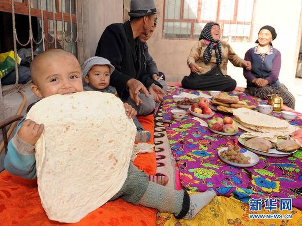 揭秘新疆著名“非遺”美食“恰皮塔”！