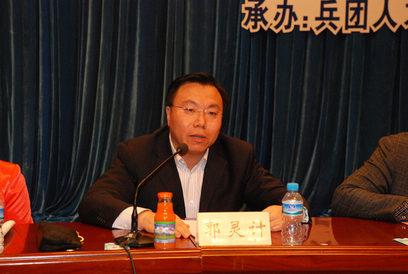 局長校園行暨大學(xué)生創(chuàng)業(yè)、就業(yè)典型報(bào)告會(huì)在石大舉行