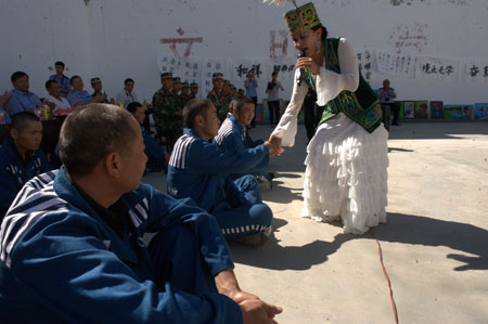 青河縣“文化陽光”進高墻，文化生活無處不在