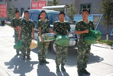 青河縣：文化進(jìn)軍營(yíng)，官兵樂享文化盛宴