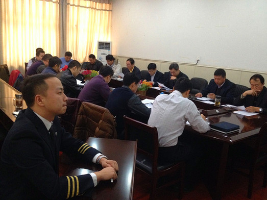 嚴格機長聘任考核 為安全飛行護航