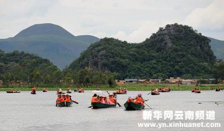 云南:湖光山色美 人在畫中游