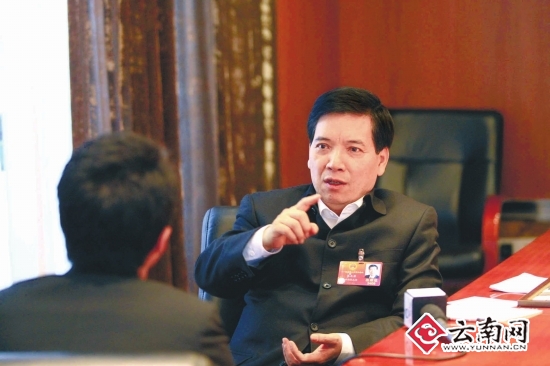 秦光榮的“2012幸福計劃”:讓孩子們都能快樂幸福