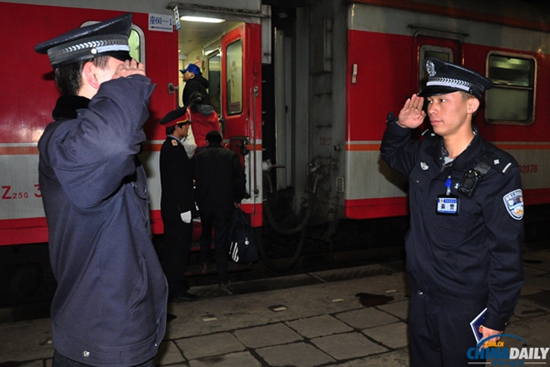 春運故事：列車安全的守護者