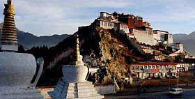 Potala Palace being whitewashed for festive season