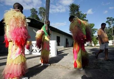 UN marks World AIDS Day with call to action
