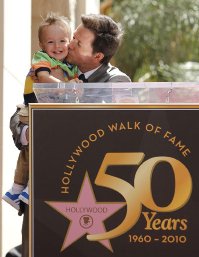 Mark Wahlberg gets star on Hollywood Walk of Fame