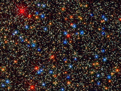哈勃望遠(yuǎn)鏡“重裝上陣” 拍出驚艷宇宙照片