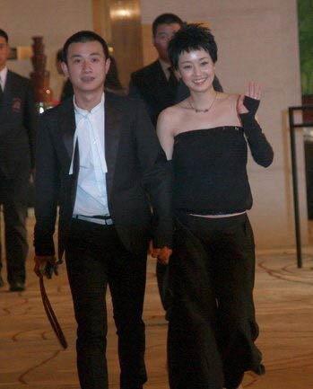 盤點(diǎn)嫁給“窮老公”的九大美女(組圖)