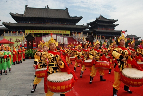 山西洪洞大槐樹舉行“中元節”祭祖大典