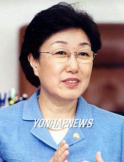 韓總統(tǒng)提名執(zhí)政黨女議員韓明淑為總理