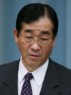 松岡利勝：自殺事件重創安倍內閣