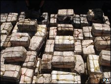 南美漁船密室藏毒5噸半 英海軍24小時搜獲創(chuàng)紀(jì)錄