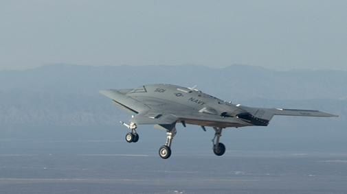 美新型隱形無(wú)人戰(zhàn)機(jī)和偵察機(jī)雙雙首飛成功(圖)