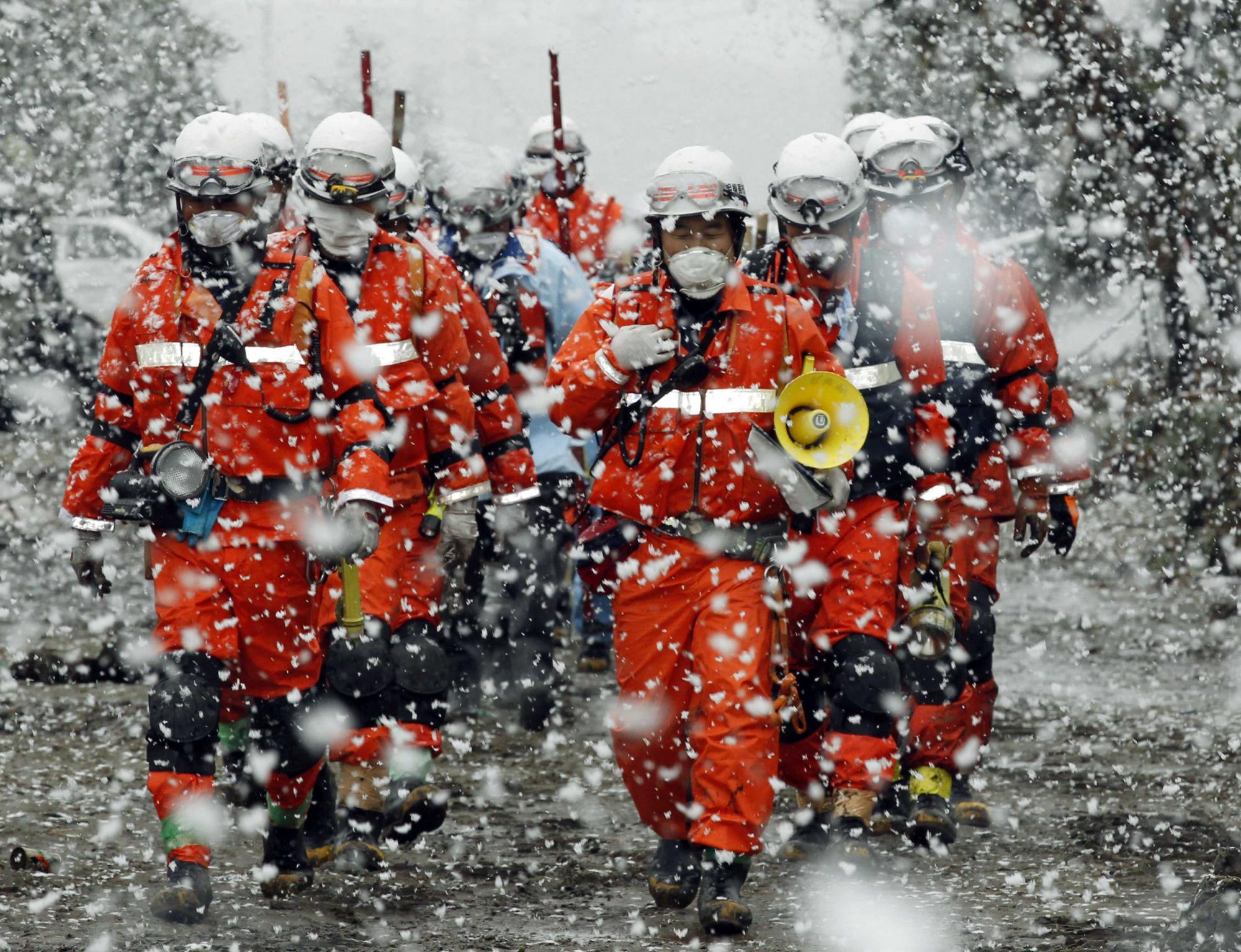 日本仙臺重災區降大雪 生活必需品供應緊張（圖集）