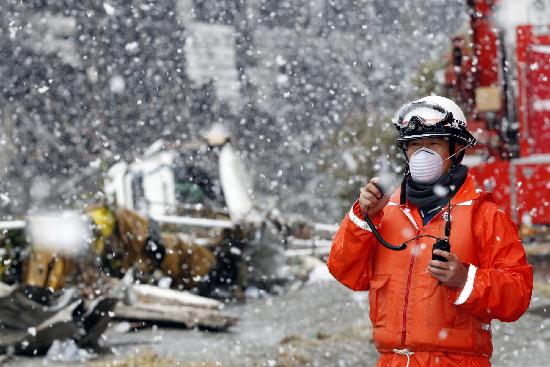 組圖：日本仙臺災區天降大雪 救災工作仍井然有序
