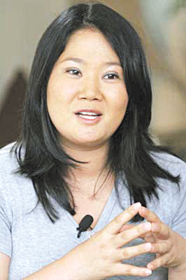藤森之女誓與父親劃清界限?競選總統邀前紐約市長助陣