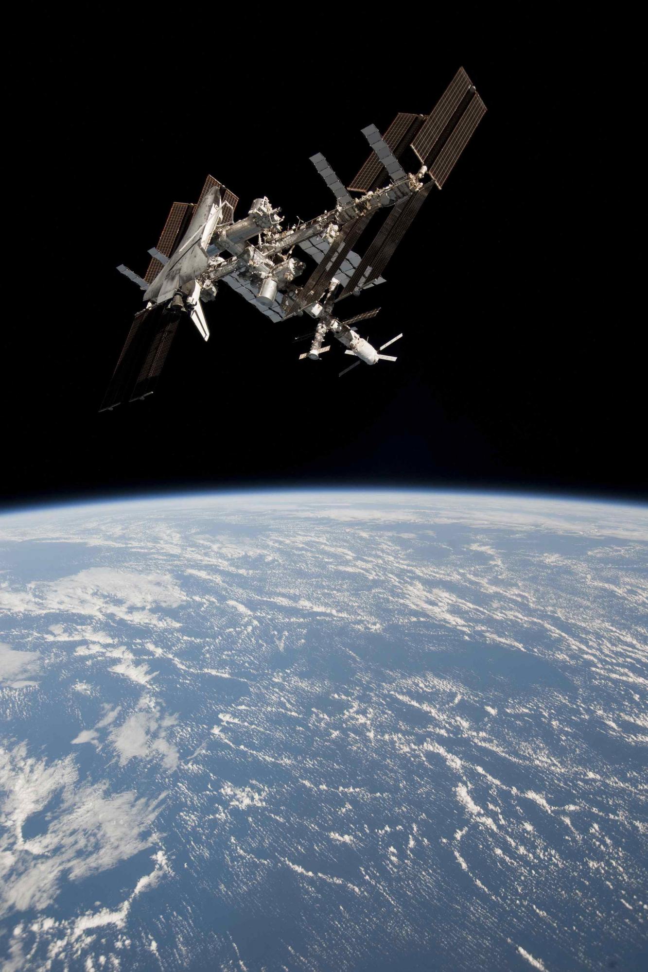 國際空間站2020年“死亡”?造新宇宙飛船美俄較勁