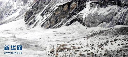 巴基斯坦軍方公布雪崩事故現場照片