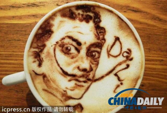 奇妙咖啡藝術 愛因斯坦向你吐舌賣萌